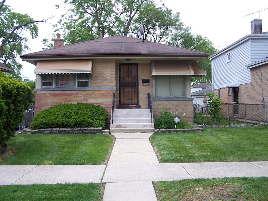 1924 S 15th Ave, Broadview, IL 60155 - photo 1