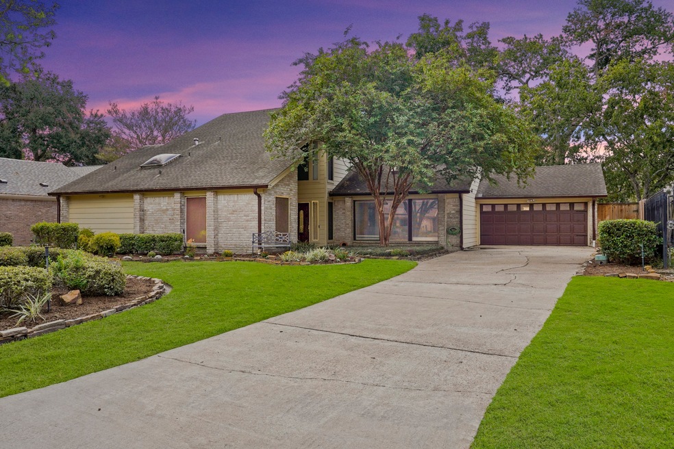 14911 Heflin Ln, Houston, TX 77095 - photo 1