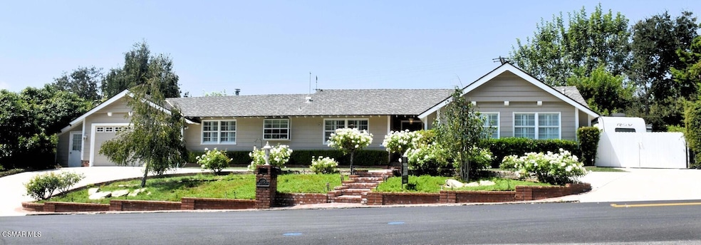 Sold $1,075,000 • Co-Listing Agent