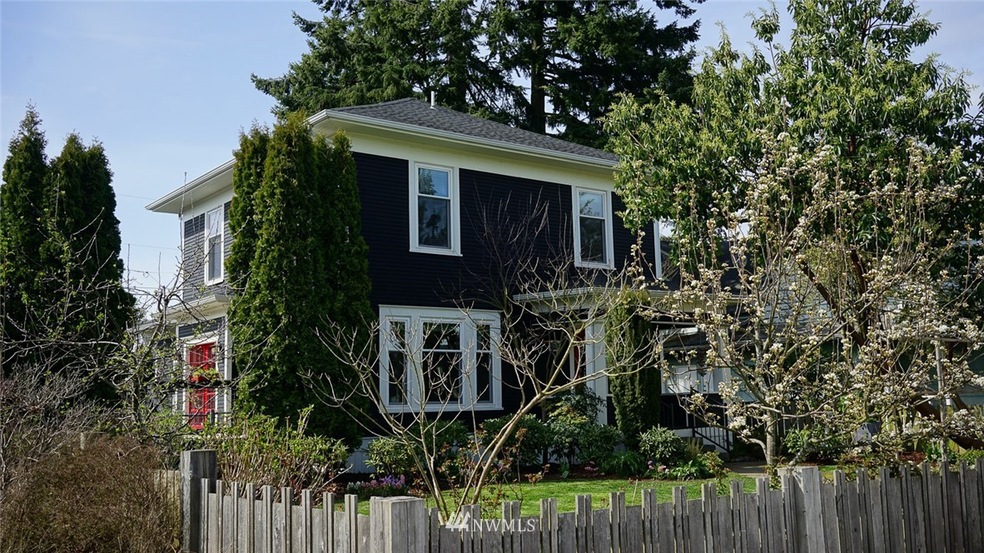 unlisted-address, Everett, WA 98201 - photo 1