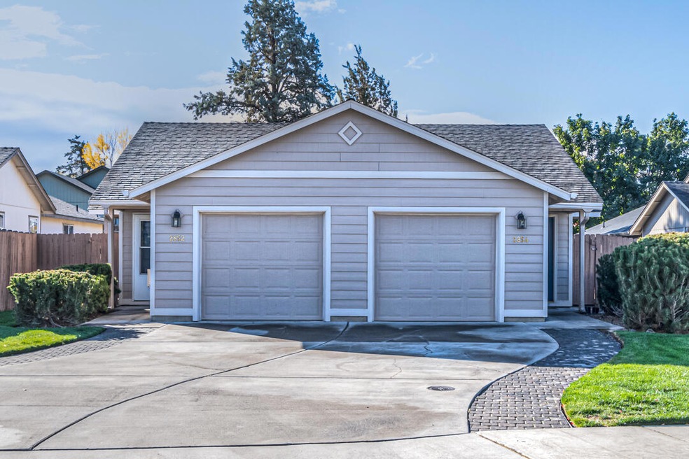 2852_2854 SW Peridot Ave (1 of 8)