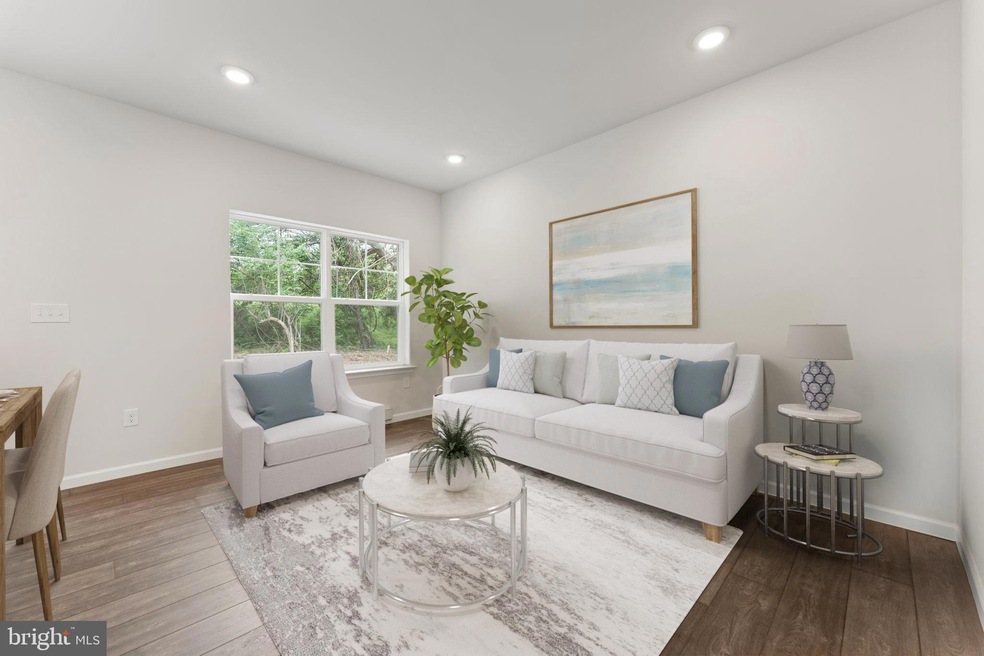 222 Honey Ln, Norristown, PA 19401 - photo 1