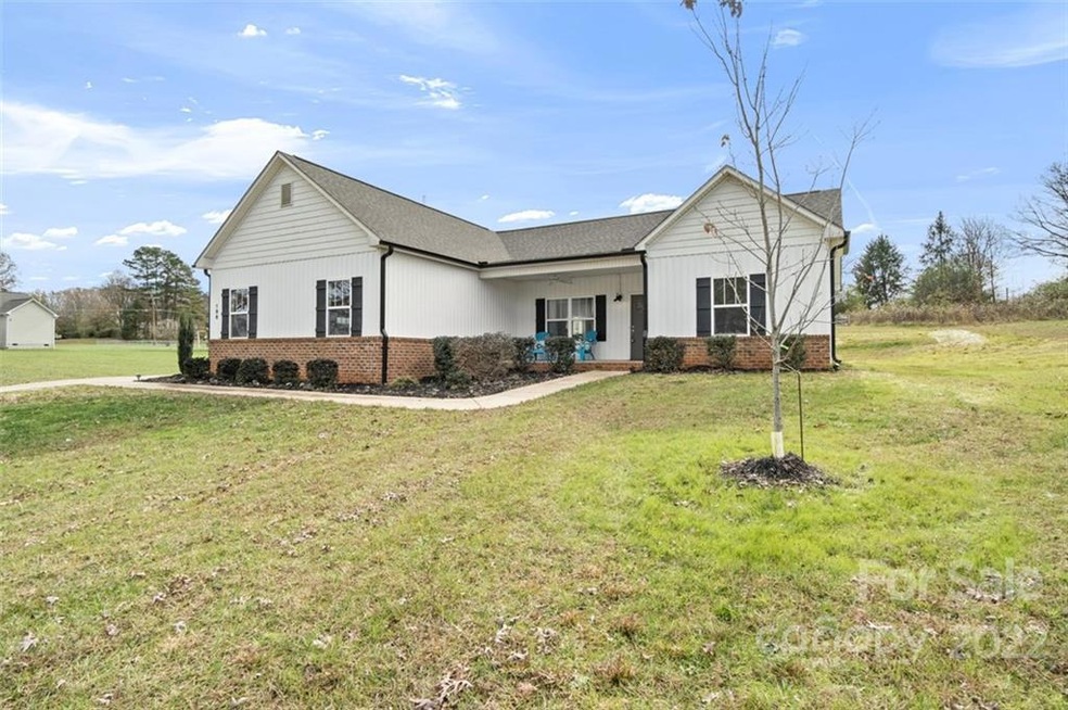 196 Watering Trough Rd, Statesville, NC 28677 - photo 1