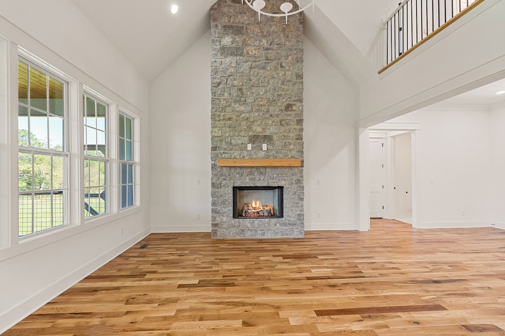 For Sale $679,900 • Co-Listing Agent