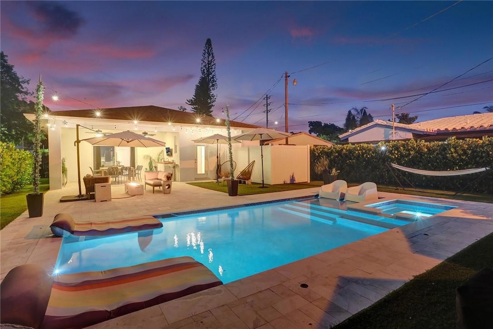 205 SW 7th St, Dania Beach, FL 33004 - photo 1