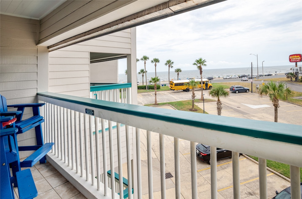 Casda del Mar unit 258, Galveston, TX 77551 - photo 1