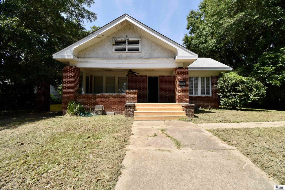 Duplex- Both units are 2Bedroom, 1Bath units