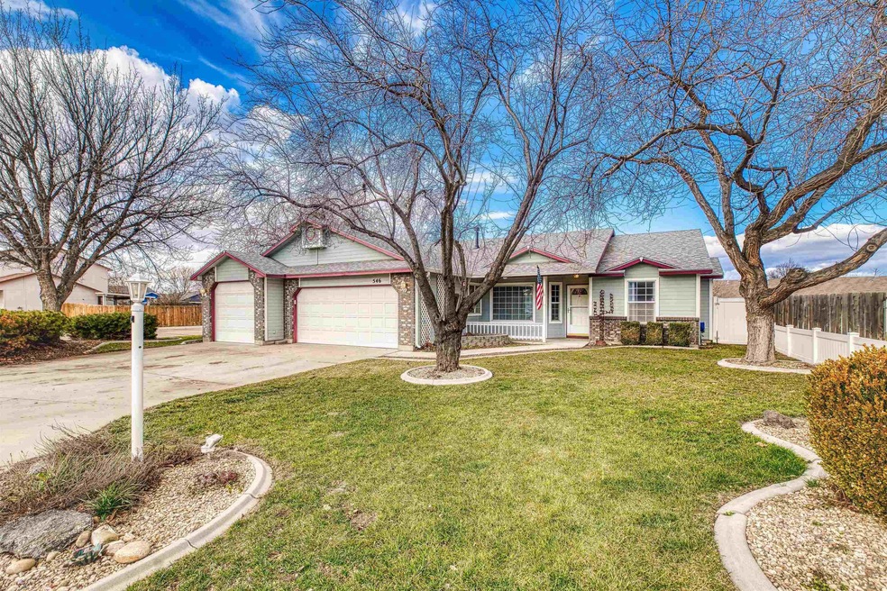 546 Fall Dr, Nampa, ID 83686 - photo 1