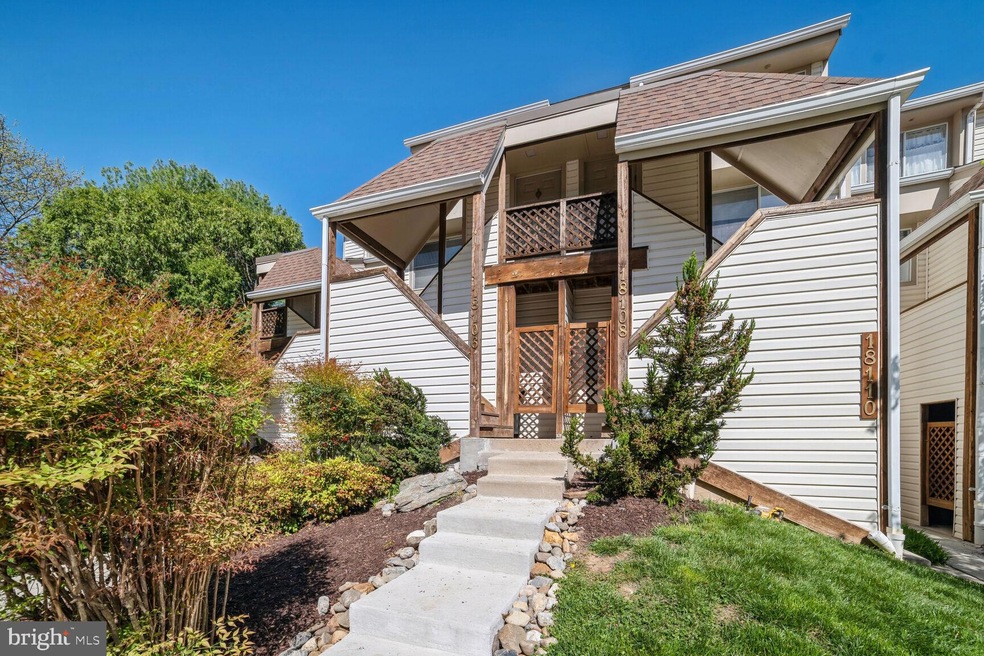 18106 Windsor Hill Dr, Olney, MD 20832 - photo 1