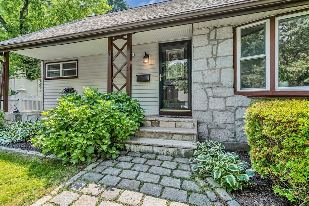 9 University Dr, Natick, MA 01760 - photo 1