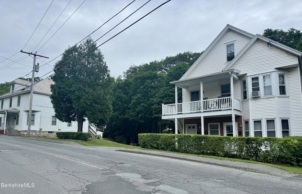 Pending $575,000 • Co-Listing Agent