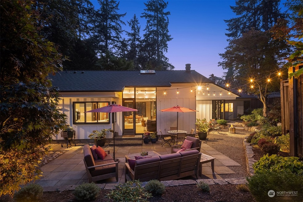 3436 74th Ave SE, Mercer Island, WA 98040 - photo 1