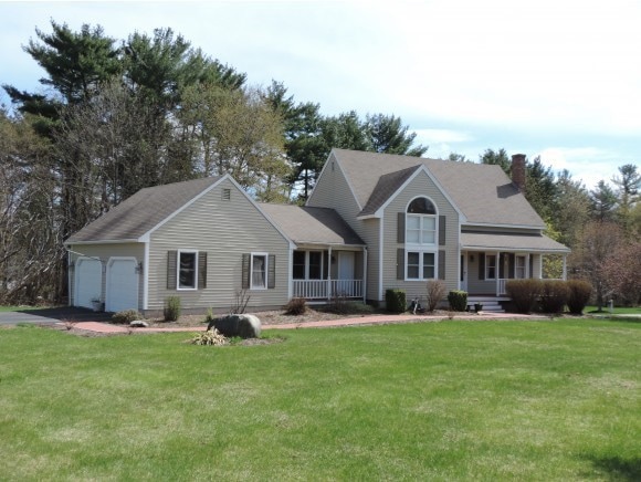 8 Lamington Hill Rd, Stratham, NH 03885 - photo 1