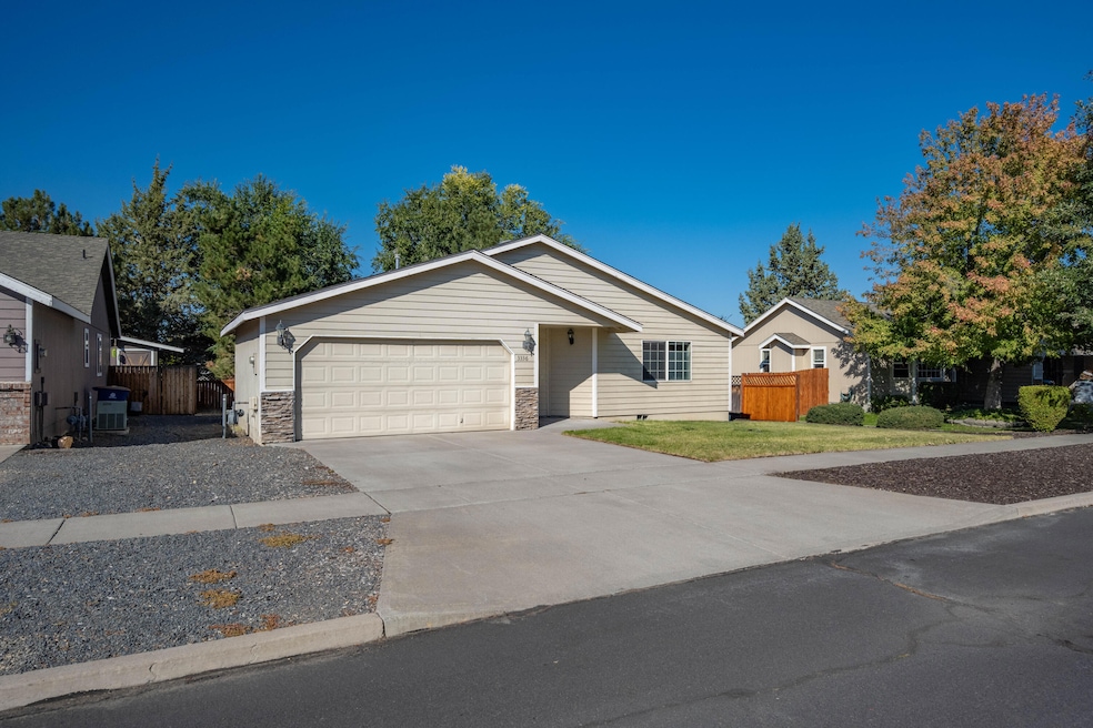 NE Hoona Dr (22 of 31)