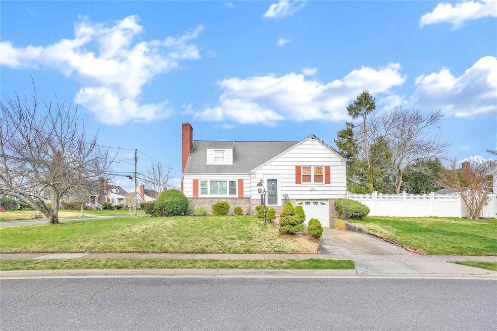 2632 Fox Rd, Baldwin, NY 11510 - photo 1