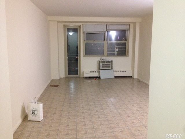 8111 45th Ave unit 9J, Elmhurst, NY 11373 - photo 1