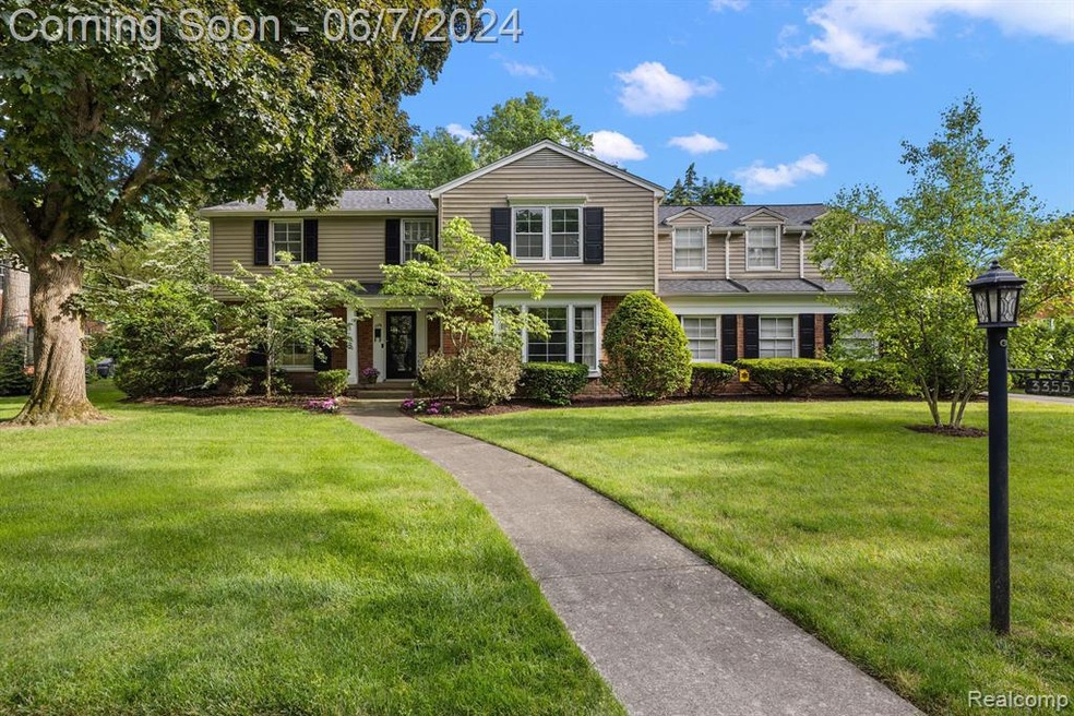 3355 Bradway Blvd, Bloomfield Hills, MI 48301 - photo 1
