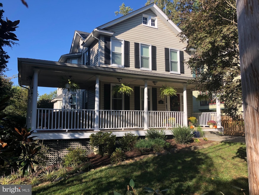 1512 Berwick Rd, Towson, MD 21204 - photo 1