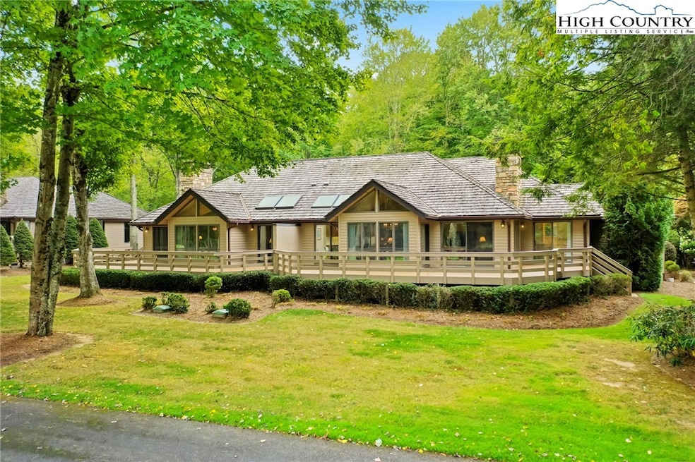 Sold $1,400,000 • Co-Listing Agent