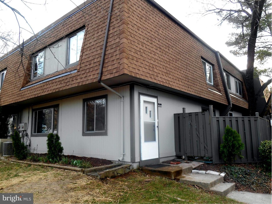 8013 Capistrano Place unit B, Alexandria, VA 22309 - photo 1