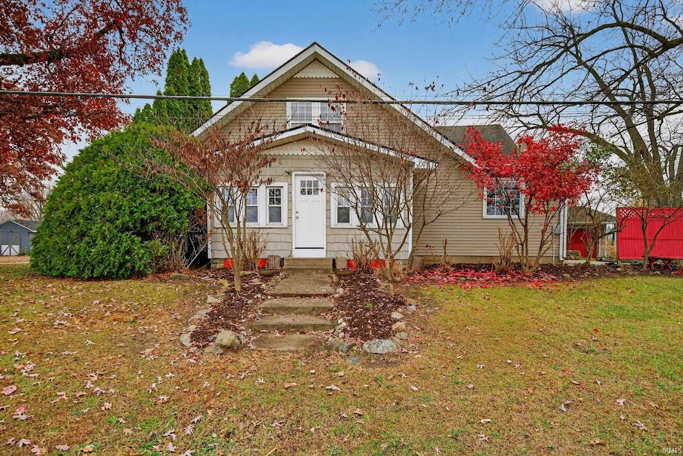 807 S Franklin St, Winamac, IN 46996 - photo 1