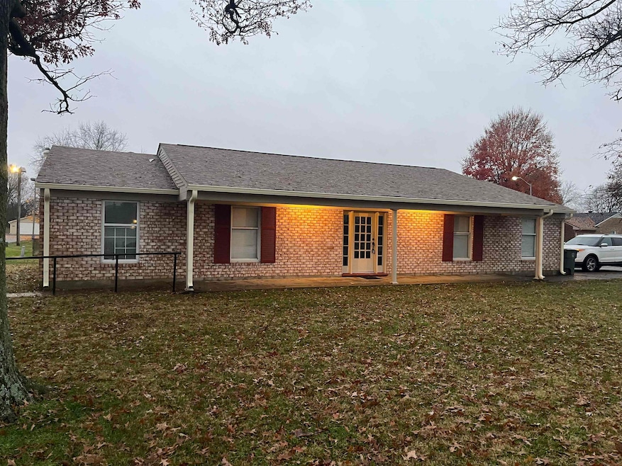 2350 Tamarack Rd, Owensboro, KY 42301 - photo 1