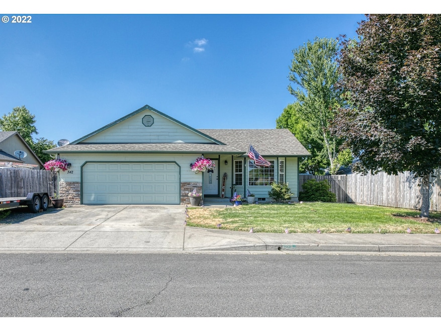 342 Morse Ave, Creswell, OR 97426 - photo 1