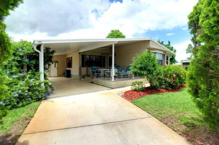 930 Cypress St, Sebastian, FL 32976 - photo 1