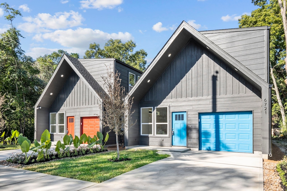 6721 Utah St unit a, Houston, TX 77091 - photo 1