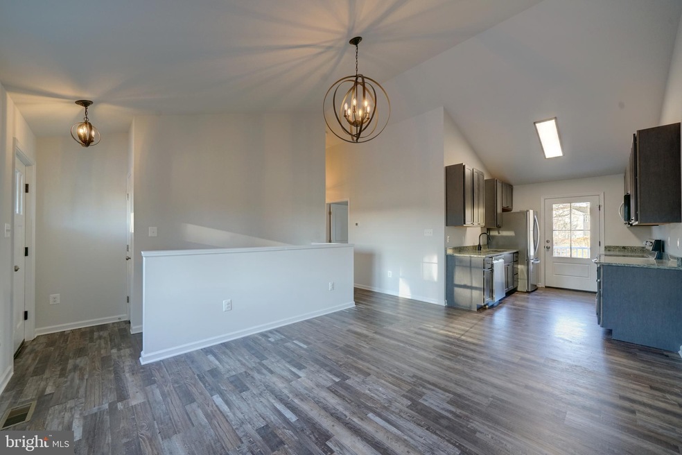 14331 McAfee Hill Rd, Highfield-Cascade, MD 21719 - photo 1