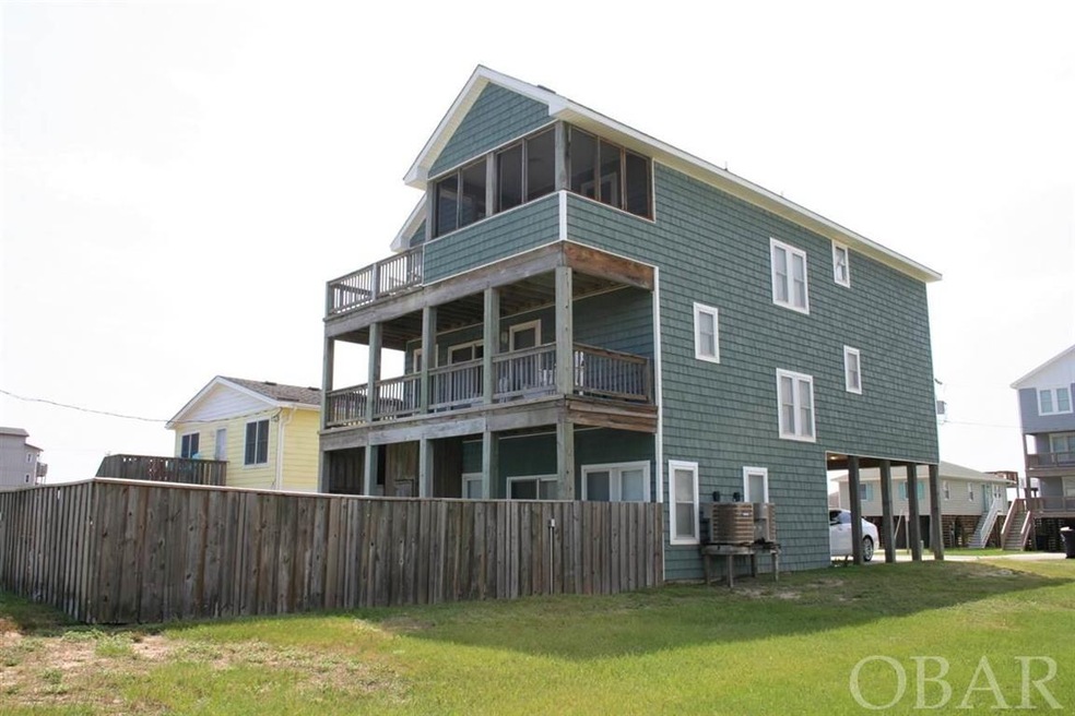 300 E Martin St, Kill Devil Hills, NC 27948 - photo 1