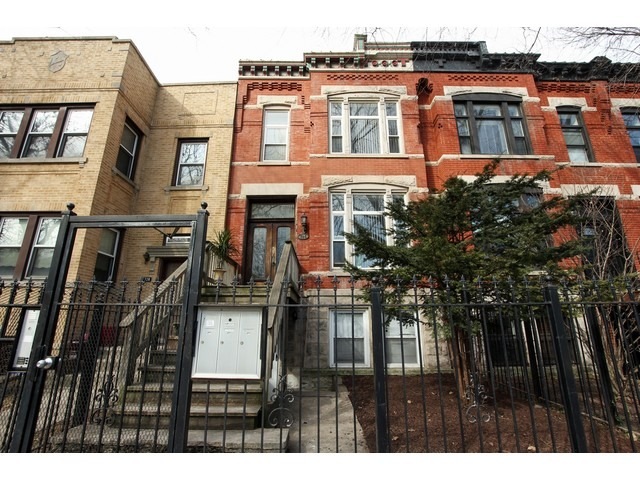 726 S Oakley Blvd, Chicago, IL 60612 - photo 1