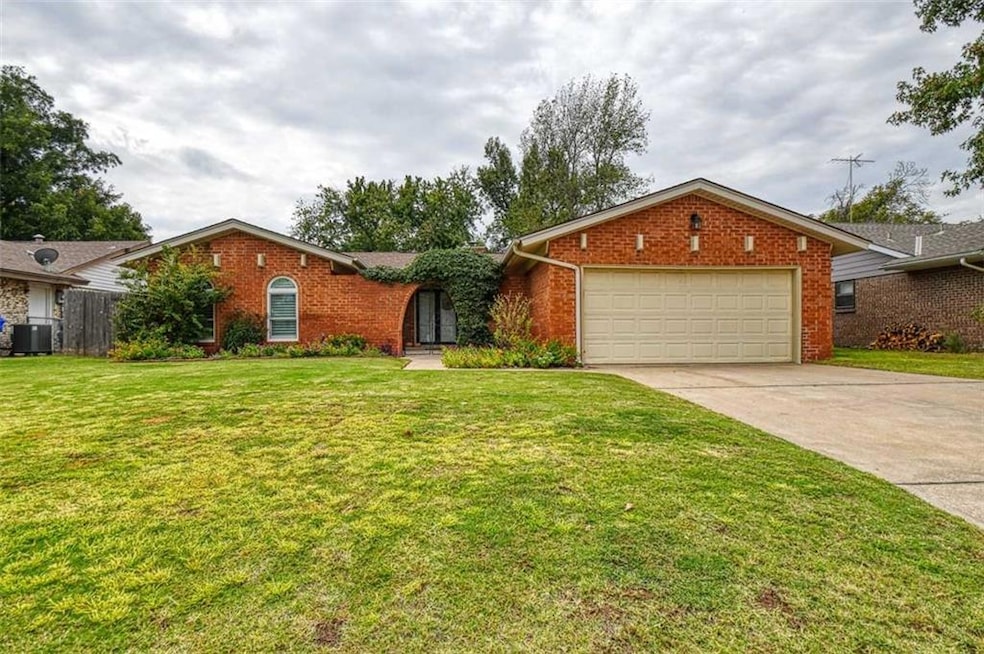 Front Exterior - 2542 Cypress Ave, Norman, OK 7307