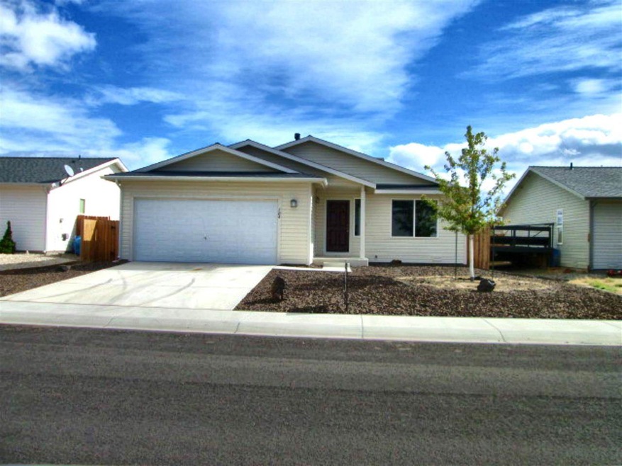104 Kramer Way, Dayton, NV 89403 - photo 1