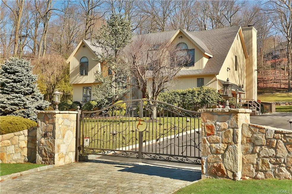 1 Far Hill Ln, Pleasantville, NY 10570 - photo 1