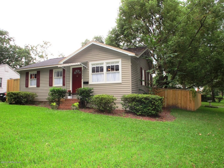 1331 Azalea Dr, Jacksonville, FL 32205 - photo 1
