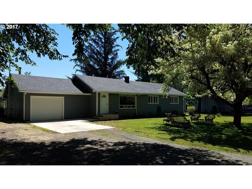 299 Northside Rd, Sutherlin, OR 97479 - photo 1