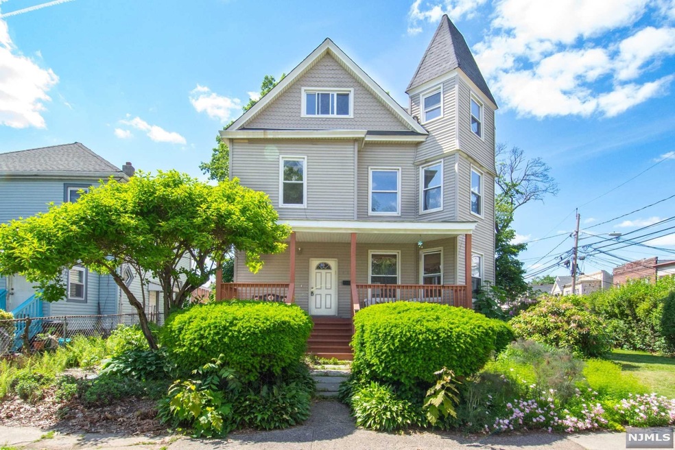 108 Albion St, Passaic, NJ 07055 - photo 1