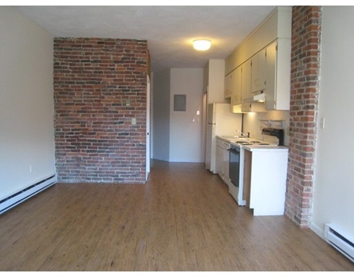 52 Salem St unit 2r, Boston, MA 02113 - photo 1