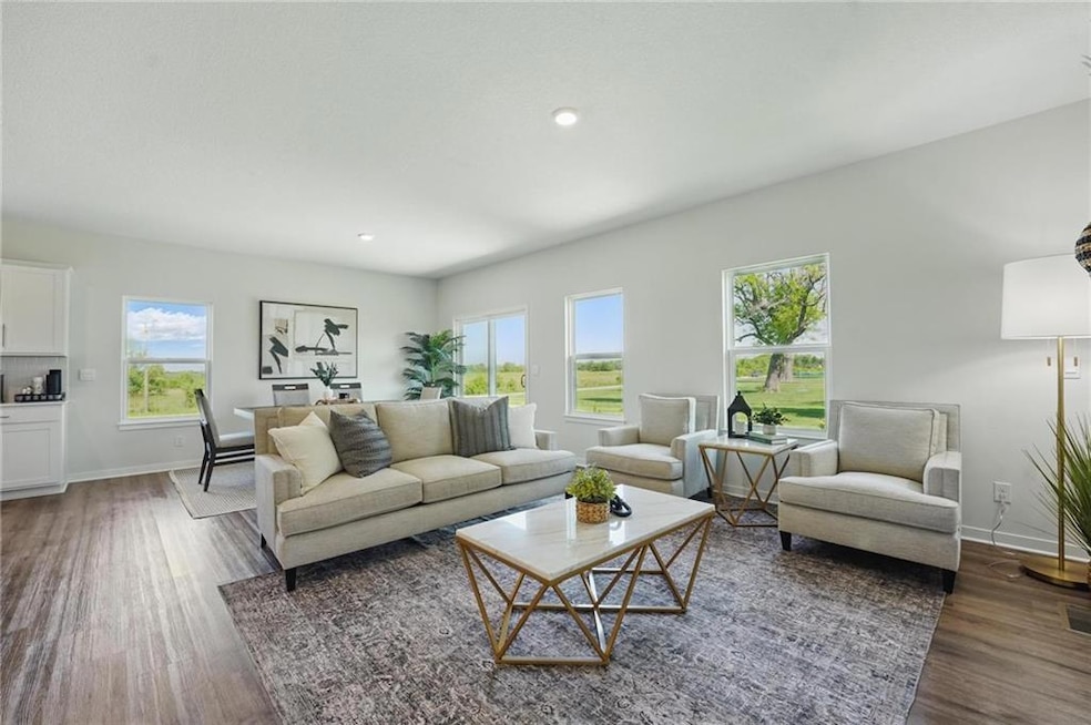 20182 Cornice St, Spring Hill, KS 66083 - photo 1