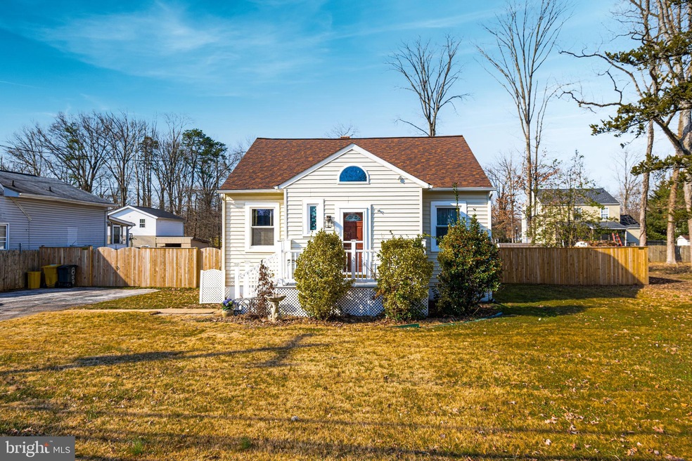 800 Oakwood Rd, Glen Burnie, MD 21061 - photo 1