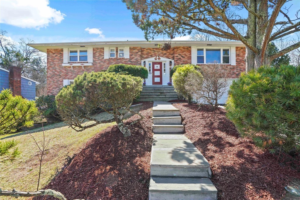 48 Sycamore Ln, Irvington, NY 10533 - photo 1