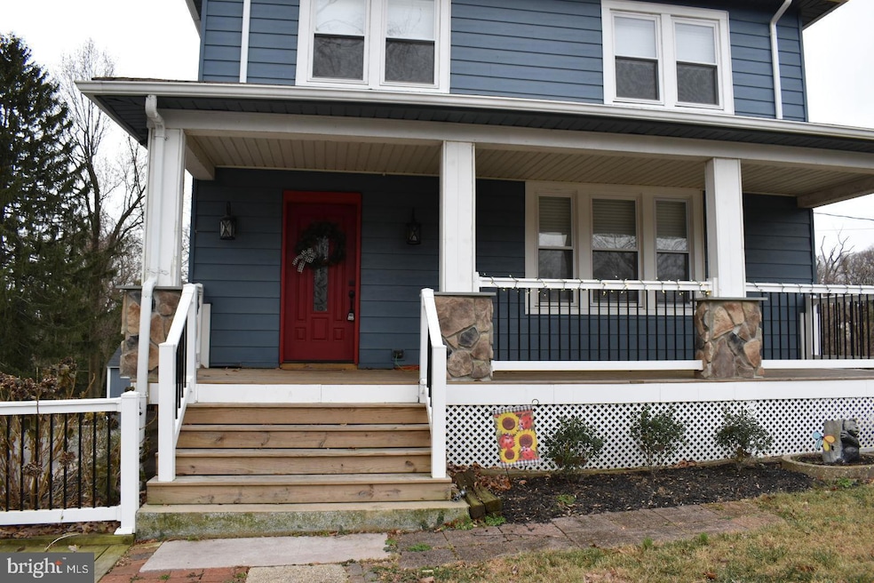 334 Stafford Dr unit B, Catonsville, MD 21228 - photo 1