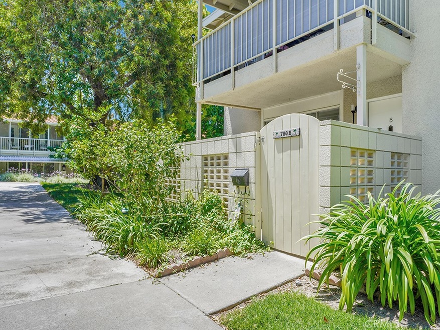 780 Via Los Altos unit B, Laguna Woods, CA 92637 - photo 1