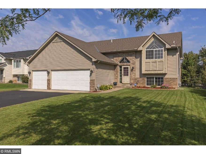 Home shows pride in ownership!