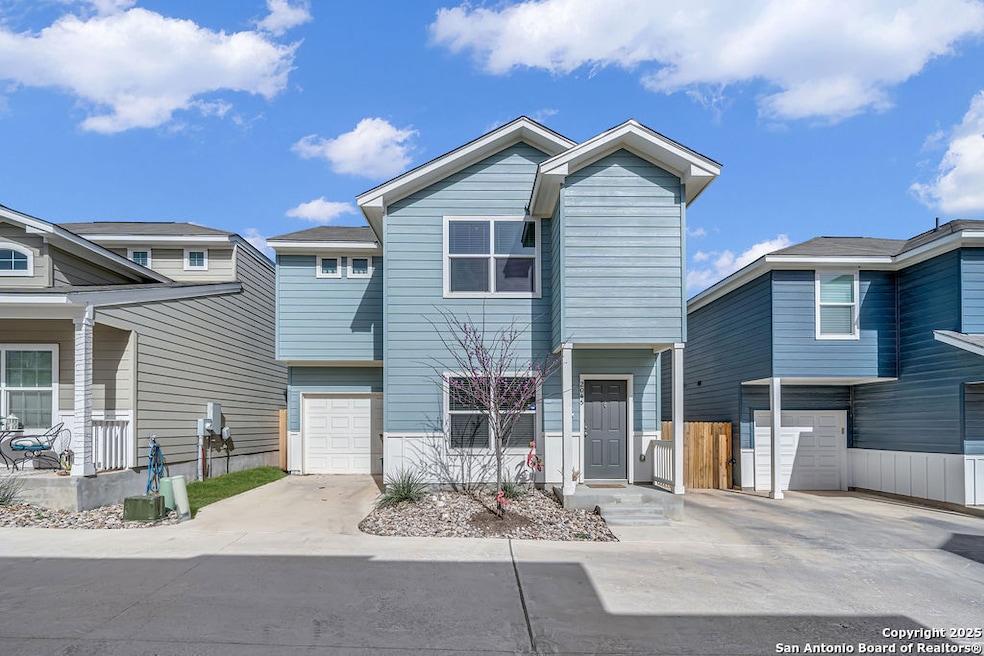 2045 Silver Oaks unit 18-B, San Antonio, TX 78213 - photo 1