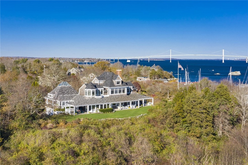 27 Newport St, Jamestown, RI 02835 - photo 1