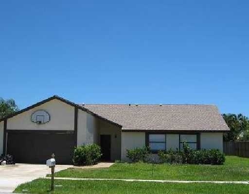 9270 Edgemont Ln, Boca Raton, FL 33434 - photo 1