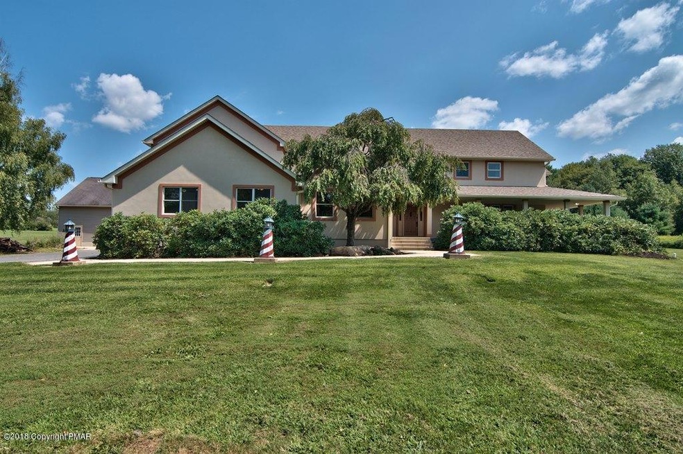 1508 Starry Ln, Effort, PA 18330 - photo 1