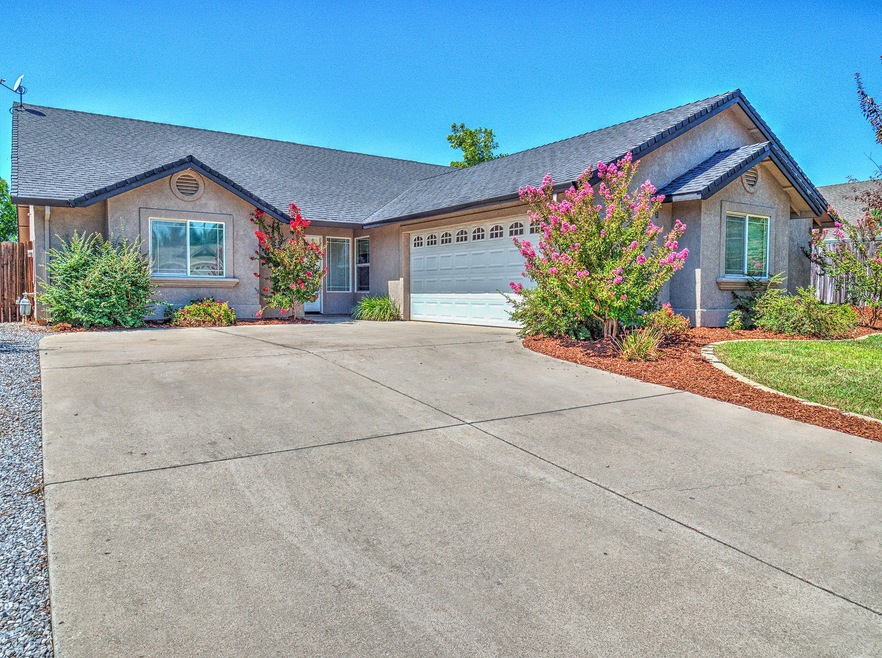 3430 Cockerill Dr, Redding, CA 96002 - photo 1